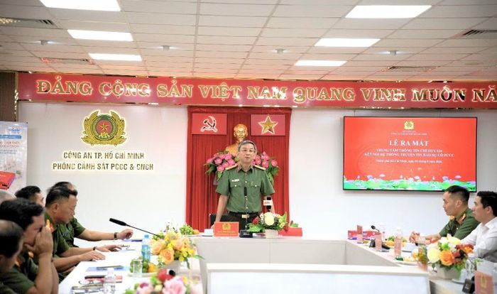 Đại tá Trần Hồng Minh, Phó Giám đốc Công an TP Hồ Chí Minh phát biểu tại buổi lễ (Ảnh: Tổng Công ty GTEL).