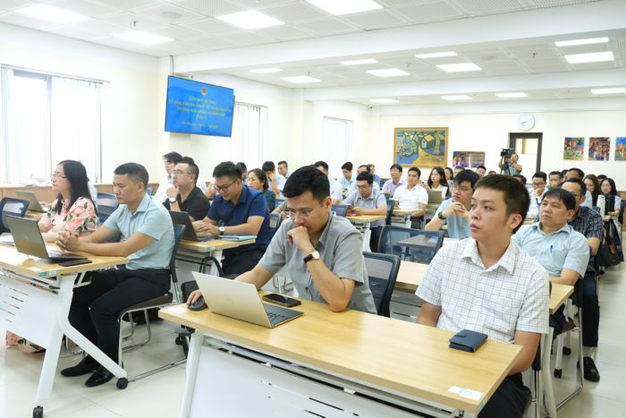 Các học viên tham gia Lớp kỹ năng nắm bắt tâm lý đối tượng kiểm toán khi thực hiện nhiệm vụ kiểm toán. Ảnh: N.LY