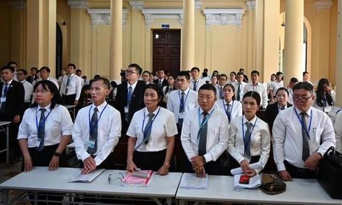 Luật sư và những người dự khán