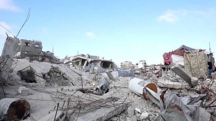Gaza hiện vẫn chịu tác động nặng nề của chiến tranh, trong khi việc tái thiết quy mô lớn chưa thể bắt đầu do bất đồng về giải giáp Hamas và sự hiện diện quân sự của Israel. Ảnh: Reuters