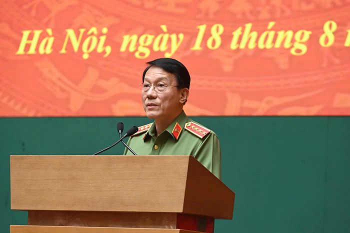 Đại tướng Lương Tam Quang, Ủy viên Bộ Chính trị, Bộ trưởng Bộ Công an phát biểu tổng kết Hội thảo. Ảnh: PV