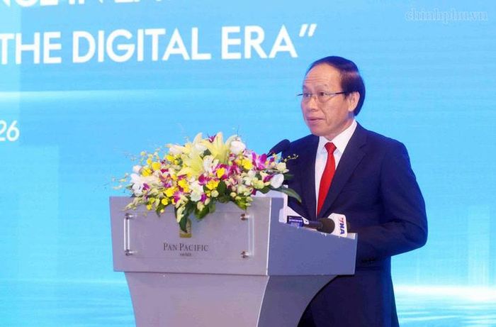 Phó Thủ tướng cho rằng, AI chỉ là công cụ hỗ trợ, không thay thế quyền quyết định và trách nhiệm của con người. Ảnh: chinhphu.vn/Thu Sa