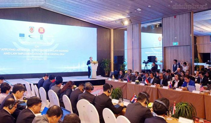 Phó Thủ tướng Lê Tiến Châu phát biểu tại Phiên khai mạc Diễn đàn Pháp luật ASEAN năm 2026. Ảnh: chinhphu.vn/Thu Sa