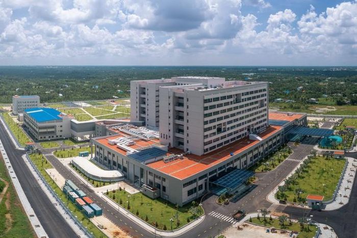 BVĐK Tiền Giang có 23,500m2 cây xanh và mặt nước tương đương khoảng 24% diện tích bệnh viện. (ảnh BVCC)
