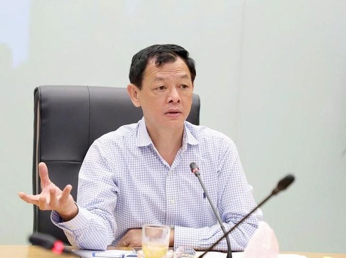 PGS.TS Nguyễn Tri Thức, Thứ trưởng Bộ Y tế phát biểu chỉ đạo cuộc họp. Ảnh: Trần Minh