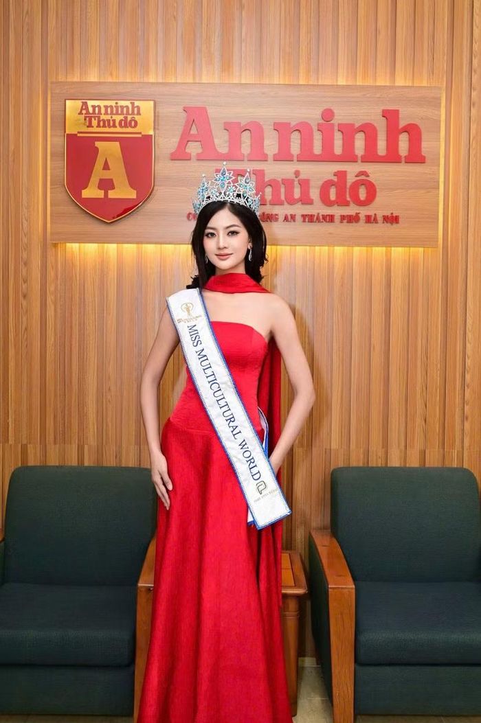 Hoa hậu quốc tế Soe Myintzu Lwin quốc tịch Myanmar - Hoa hậu Văn hóa Thế giới 2026 (Miss Multicultural World 2026)