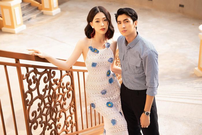  Phương Nga gợi ý cuốn Người đua diều hoặc Ngàn mặt trời rực rỡ cho ông xã. Ảnh: FBNV. 