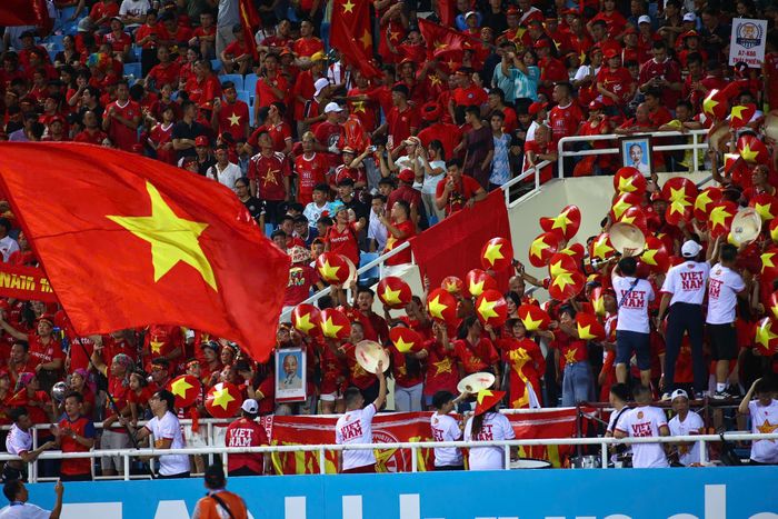 Tất cả đã sẵn sàng cho mục tiêu vào chung kết ASEAN Cup. Ảnh: Việt Linh.