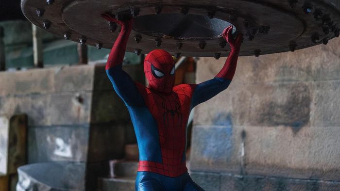 Tom Holland có thể nhận khoản thưởng lớn dựa trên doanh thu của Spider-Man: Brand new day.