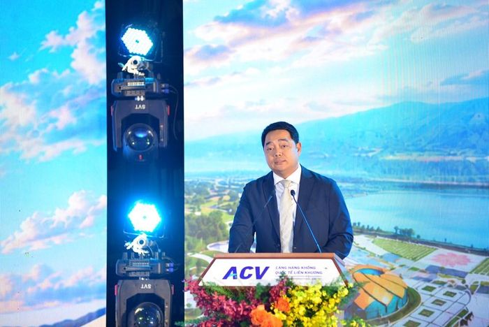 Ông Nguyễn Đức Hùng, Quyền Tổng Giám đốc ACV phát biểu tại buổi lễ khánh thành