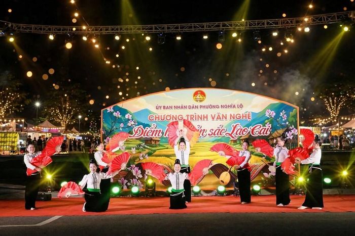 Các tiết mục văn nghệ giàu bản sắc sẽ góp phần giới thiệu văn hóa Mường Lò - Nghĩa Lộ tới người dân và du khách. Ảnh minh họa