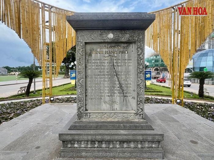 Bia đình Hàng Phố hiện thuộc phường Phan Đình Phùng (Thái Nguyên)