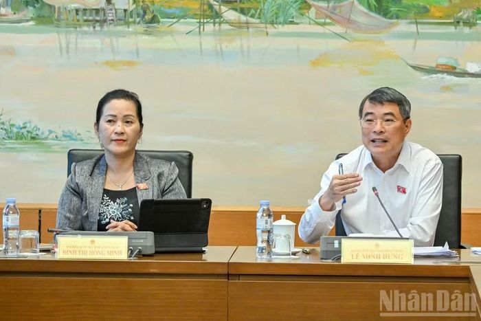 Thủ tướng nhấn mạnh việc tích hợp các chương trình nhằm khắc phục tình trạng nguồn lực phân mảnh, đầu mối nhiều, chi phí tổ chức thực hiện lớn nhưng hiệu quả chưa tương xứng. (Ảnh: THỦY NGUYÊN)
