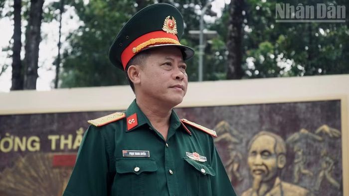 Thượng tá Phạm Thanh Xuyến, Phó Chính ủy Lữ đoàn Công binh 25. (Ảnh: LÊ THÀNH)