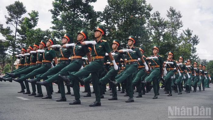 Không khí luyện tập hăng say. (Ảnh: LÊ THÀNH)
