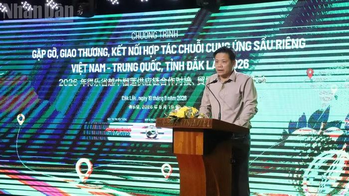 Chủ tịch Hiệp hội Sầu riêng Đắk Lắk Lê Anh Trung phát biểu tại chương trình. (Ảnh: Nguyễn Công Lý)