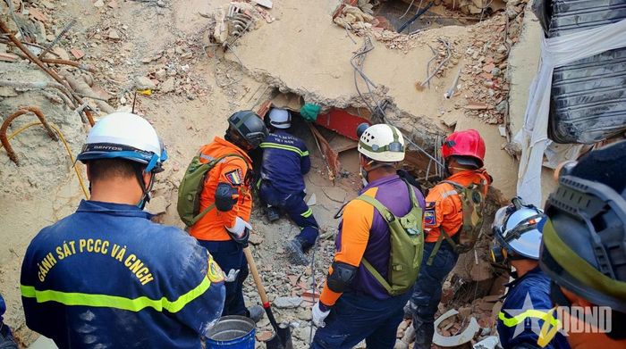  Cảnh sát phòng cháy, chữa cháy và cứu nạn, cứu hộ của Việt Nam tham gia tìm kiếm nạn nhân mất tích sau động đất tại Venezuela, tháng 6-2026.