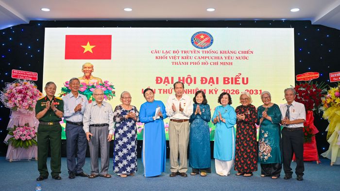  Ban Chủ nhiệm Câu lạc bộ Truyền thống Kháng chiến Khối Việt kiều Campuchia yêu nước TPHCM, nhiệm kỳ 2026-2031, ra mắt đại hội 
