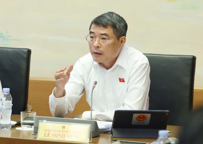 Thủ tướng Lê Minh Hưng phát biểu tại phiên thảo luận tổ, chiều 19-8. Ảnh: QUANG PHÚC