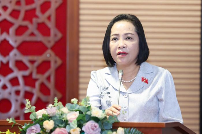  Phó Chủ tịch Quốc hội Nguyễn Thị Thanh giao nhiệm vụ cho Nhóm. Ảnh: QUANG PHÚC 