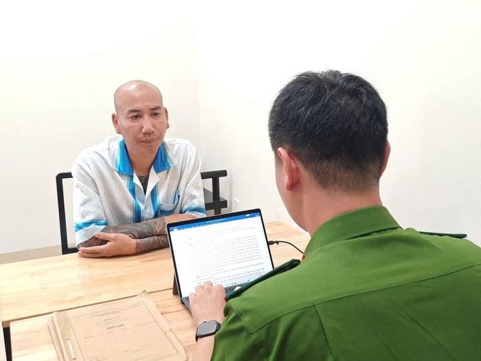 Cơ quan Công an làm việc với Phú Lê