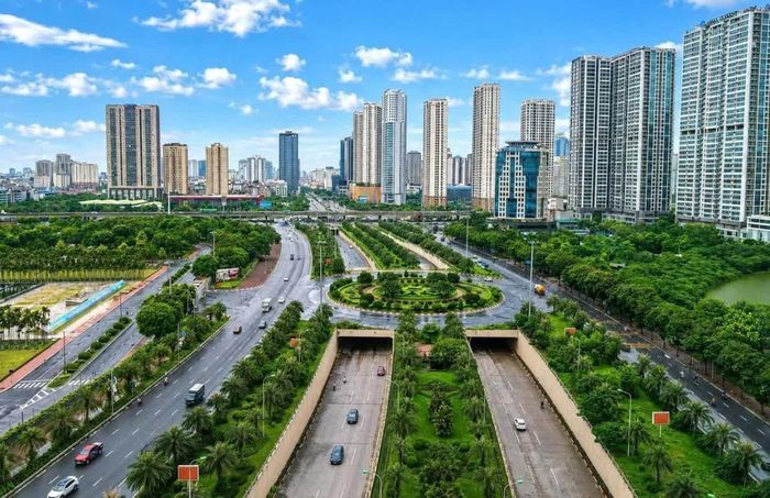 Phát huy hào khí Cách mạng Tháng Tám thành công, TP. Hà Nội quyết tâm xây dựng Thủ đô “Văn hiến - Văn minh - Hiện đại - Hạnh phúc”. (Ảnh: Phạm Hùng)