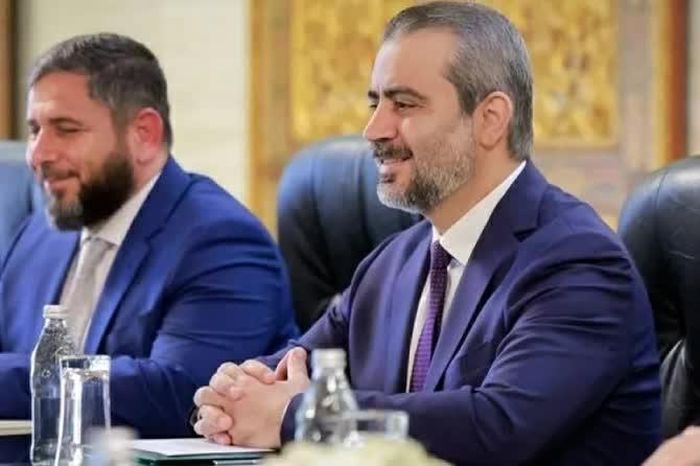 Ngoại trưởng Syria Asaad al-Shaibani trong cuộc gặp với Tổng Giám đốc IAEA Rafael Grossi tại Damascus về di sản hạt nhân thời cựu Tổng thống Bashar al-Assad. (Nguồn: Al Jazeera)