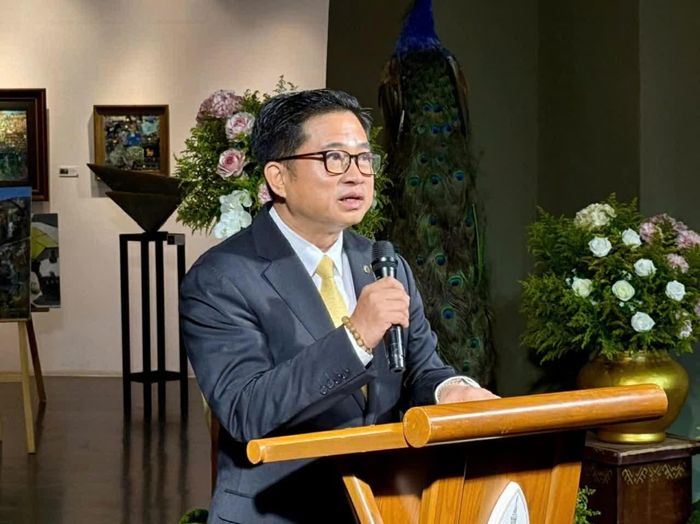Tổng Lãnh sự Việt Nam tại Khon Kaen Đinh Hoàng Linh phát biểu tại buổi lễ. (Nguồn: Tổng Lãnh sự quán Việt Nam tại Khon Kaen)