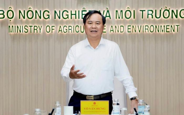 Thứ trưởng Bộ Nông nghiệp và Môi trường Võ Văn Hưng chia sẻ. (Ảnh: Bộ NN&MT)