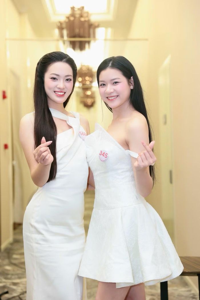 Phạm Thị Phương (SBD 568), sinh năm 2006, hiện là sinh viên năm thứ ba Đại học Phenikaa. Đến với Hoa hậu Việt Nam 2026, Phương đặt mục tiêu tiến sâu tại cuộc thi. Với cô, đó cũng là cách để đáp lại sự kỳ vọng của gia đình và ghi nhận quá trình học tập, rèn luyện của bản thân.