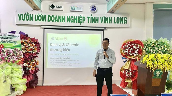 Ông Nguyễn Văn Vũ An, Giám đốc Trung tâm Đổi mới sáng tạo và Khởi nghiệp, Giám đốc Vườn ươm doanh nghiệp tỉnh Vĩnh Long, Đại học Trà Vinh