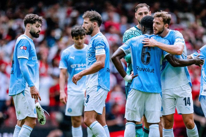 Man City vừa thua nặng nề Arsenal. Ảnh: MCFC