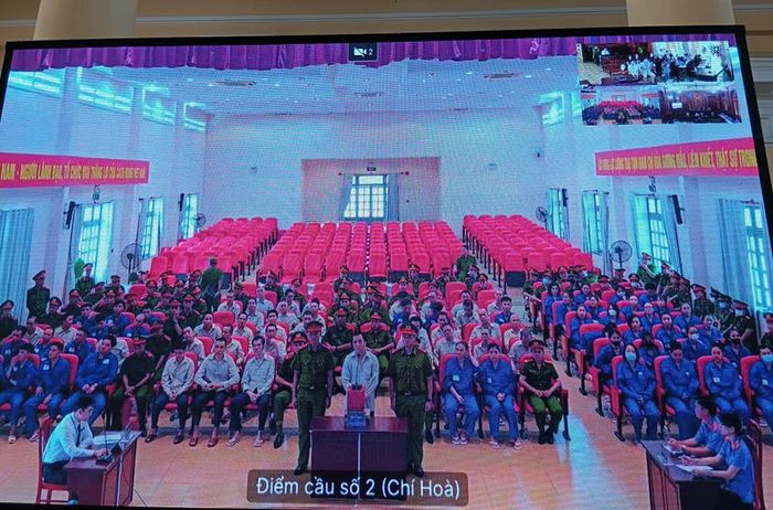 Các bị cáo tại Trại tạm giam Chí Hòa (T30). Ảnh: TP
