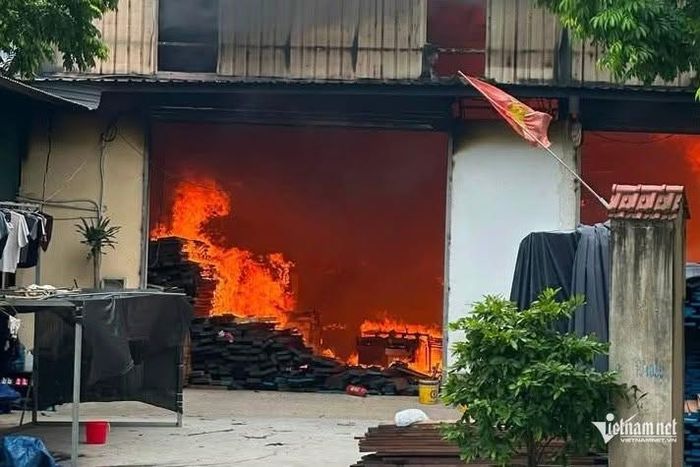 Khu vực hiện trường xảy ra vụ cháy.