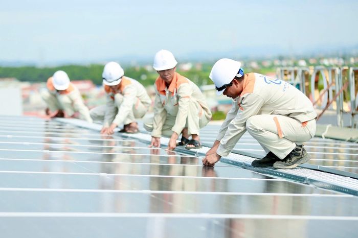 Các cơ sở sản xuất kinh doanh ở Thanh Hóa ngày càng quan tâm nhiều hơn đến điện mặt trời