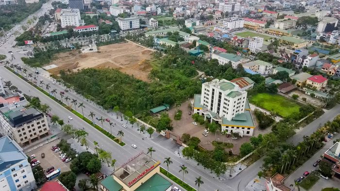 Vị trí khởi công tổ hợp nhà ở, thương mại, dịch vụ do Sun Group làm chủ đầu tư tại phường Trường Vinh. Ảnh: Thành Duy