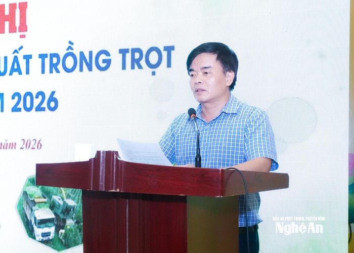 Chi cục trưởng Chi cục Thủy lợi Nguyễn Trường Thành nêu vấn đề chủ động phòng, chống thiên tai đối với vụ Đông năm 2026. Ảnh: Mai Hoa