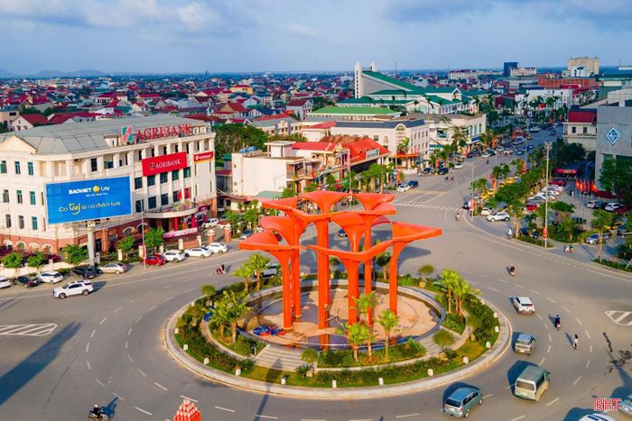  Phường Thành Sen là trung tâm chính trị, kinh tế, văn hóa, xã hội của tỉnh (ảnh: Đình Nhất). 