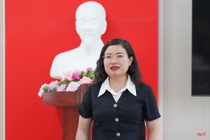 Phó Chủ tịch UBND tỉnh Nguyễn Thị Nguyệt phát biểu tại buổi làm việc.