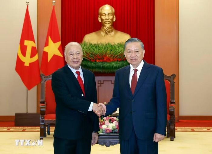 Tổng Bí thư, Chủ tịch nước Tô Lâm tiếp Thượng nghị sỹ Alberto Anaya Gutierrez, Tổng Bí thư Đảng Lao động Mexico. (Ảnh: Thống Nhất/TTXVN)