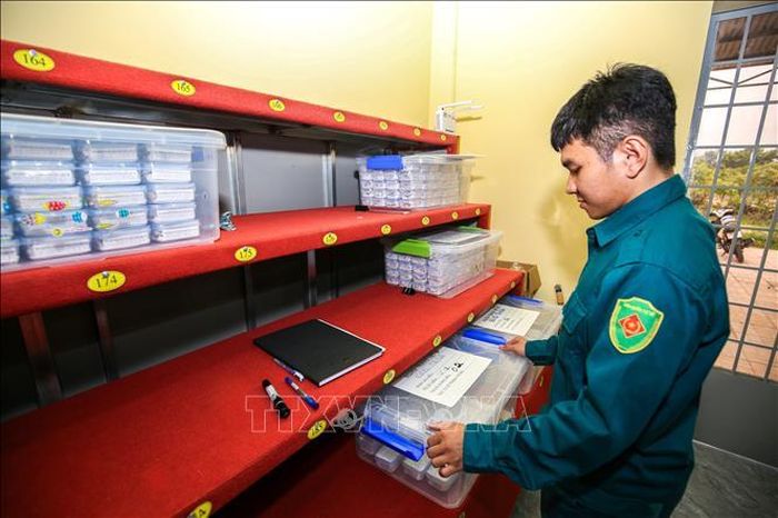 Mẫu hài cốt sau khi lấy được xử lý, bảo quản theo quy định để phục vụ giám định ADN.