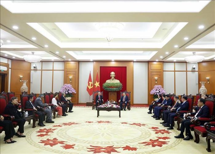 Tổng Bí thư, Chủ tịch nước Tô Lâm tiếp Thượng nghị sĩ Alberto Anaya Gutierrez, Tổng Bí thư Đảng Lao động Mexico. Ảnh: Thống Nhất/TTXVN