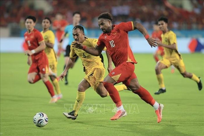 Xuân Son ghi bàn thắng ấn định chiến thắng 2-0 cho đội tuyển Việt Nam. Ảnh: Minh Quyết/TTXVN