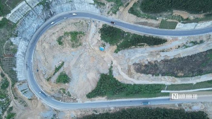 Dự án sẽ có cầu đặc biệt, hầm đặc biệt qua đèo An Khê. Ảnh: Lê Kiến