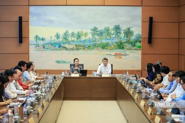 Quang cảnh phiên họp tổ Hải Phòng, Quảng Ngãi (Ảnh: Hữu Thắng).