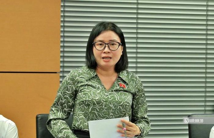 ĐBQH Phan Thị Thuý Linh (Ảnh: Hữu Thắng).
