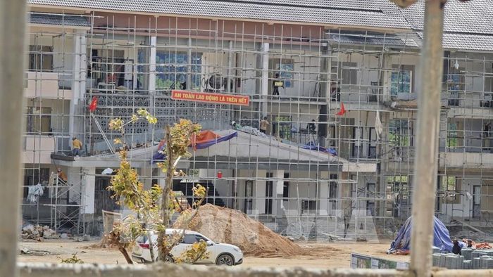 Các công trình trường nội trú liên cấp phấn đấu hoàn thành trước ngày 30/8 để đảm bảo phục vụ năm học 2026 - 2027. Ảnh: Mai Trang - TTXVN