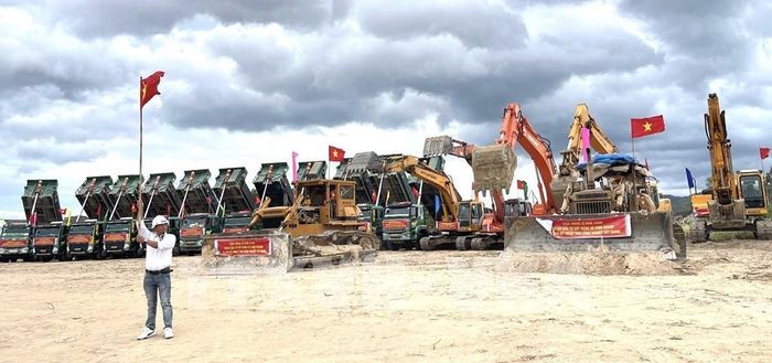 Lễ khởi công Khu công nghiệp Tây Giang. Ảnh: Quang Thái - TTXVN