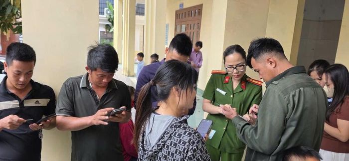 Mỗi chuyến "vượt sóng" ra đảo làm nhiệm vụ để lại những dấu ấn khó quên với mỗi cán bộ Công an cơ sở