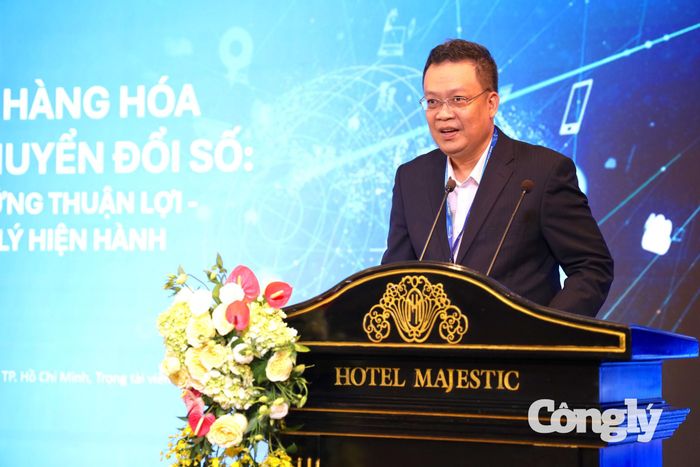 PGS TS Nguyễn Xuân Minh, Trọng tài viên VIAC phát biểu.